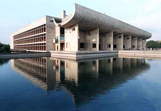 đăWorld Architecture ProjectsăPalace of Assemble-Le Corbusier - Image 6